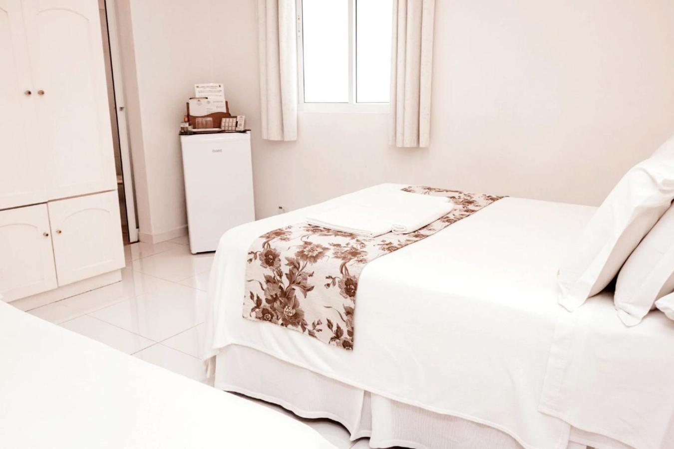 Hotel Cabana Suica Guaratuba Ruang foto